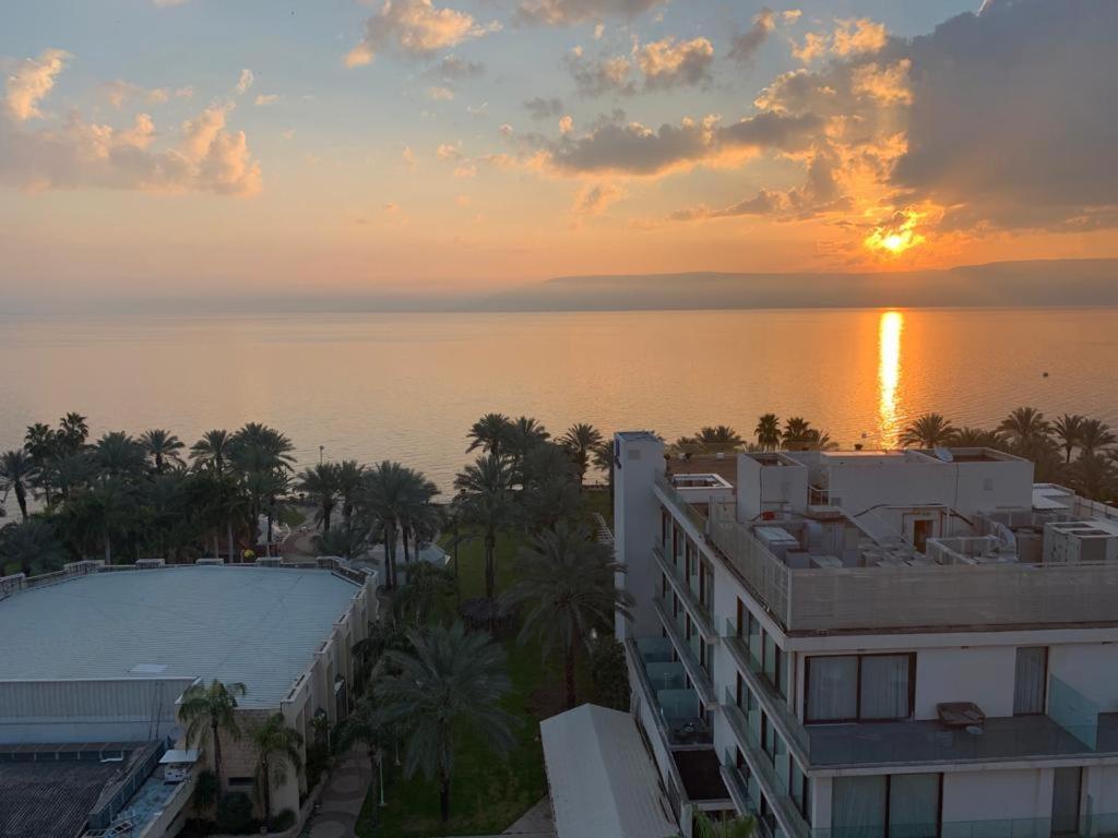 Tiberias Apartment Екстериор снимка