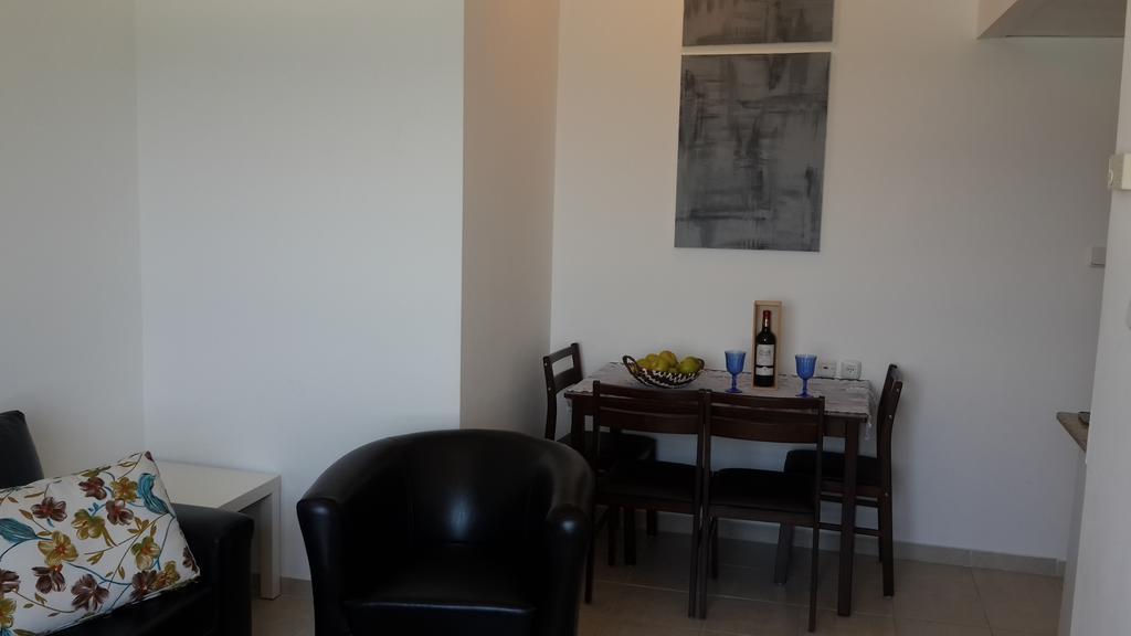 Tiberias Apartment Стая снимка
