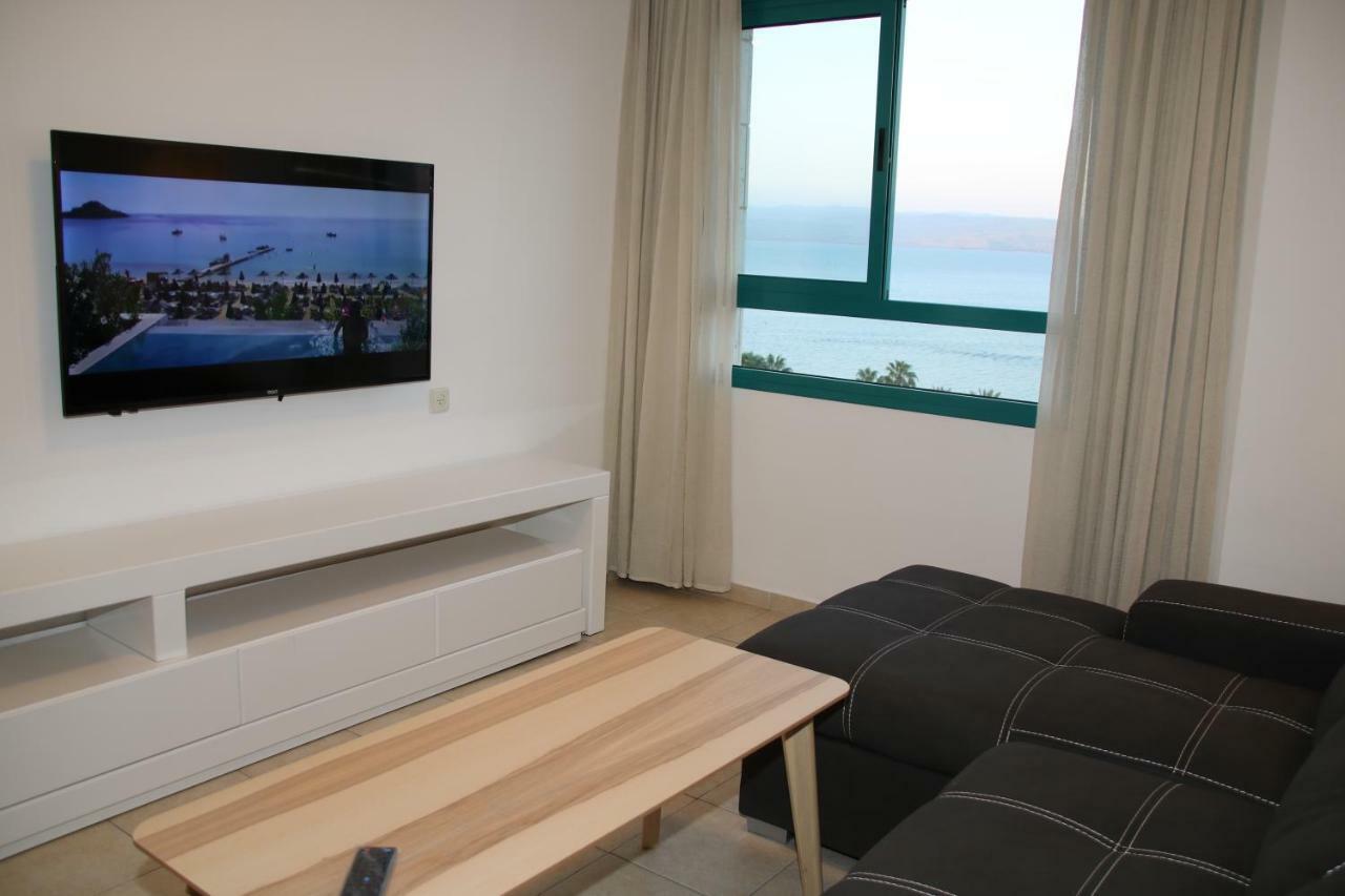 Tiberias Apartment Екстериор снимка
