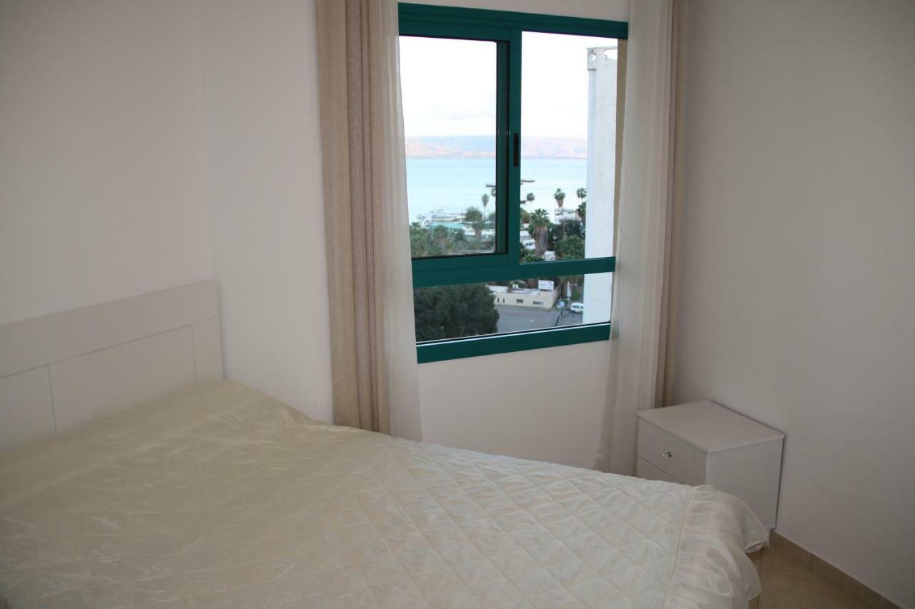 Tiberias Apartment Екстериор снимка