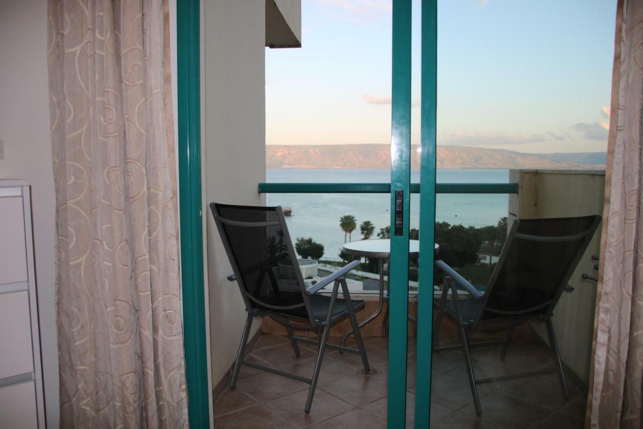 Tiberias Apartment Екстериор снимка